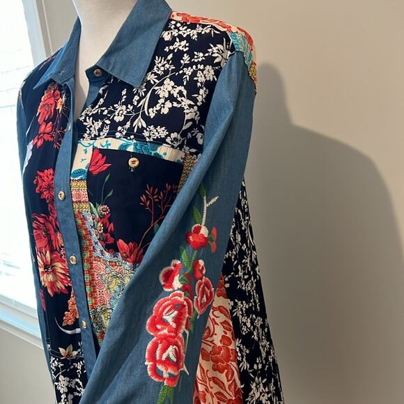 EUC Caleoas Mixed Media‎ Patchwork Drapey Button Down Top Blouse Large L Boho - Picture 5 of 16